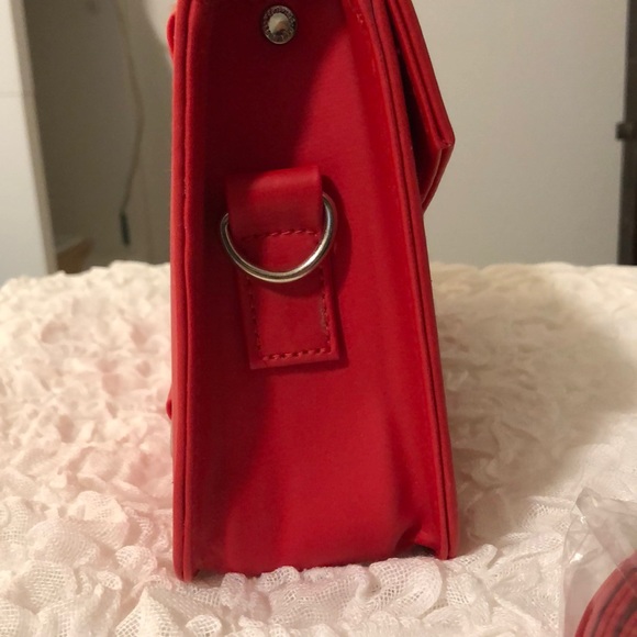 Brand new Mermies Purse - Picture 4 of 5